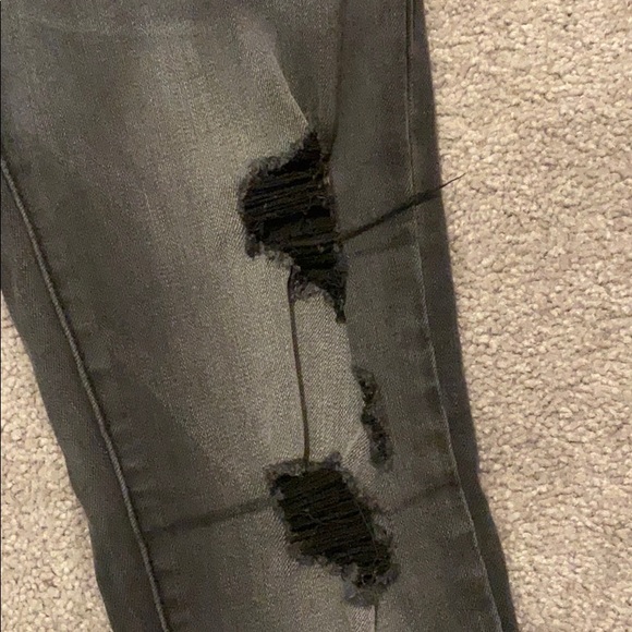 Edgy Distressed Black Cropped Skinny Jeans - Picture 4 of 5